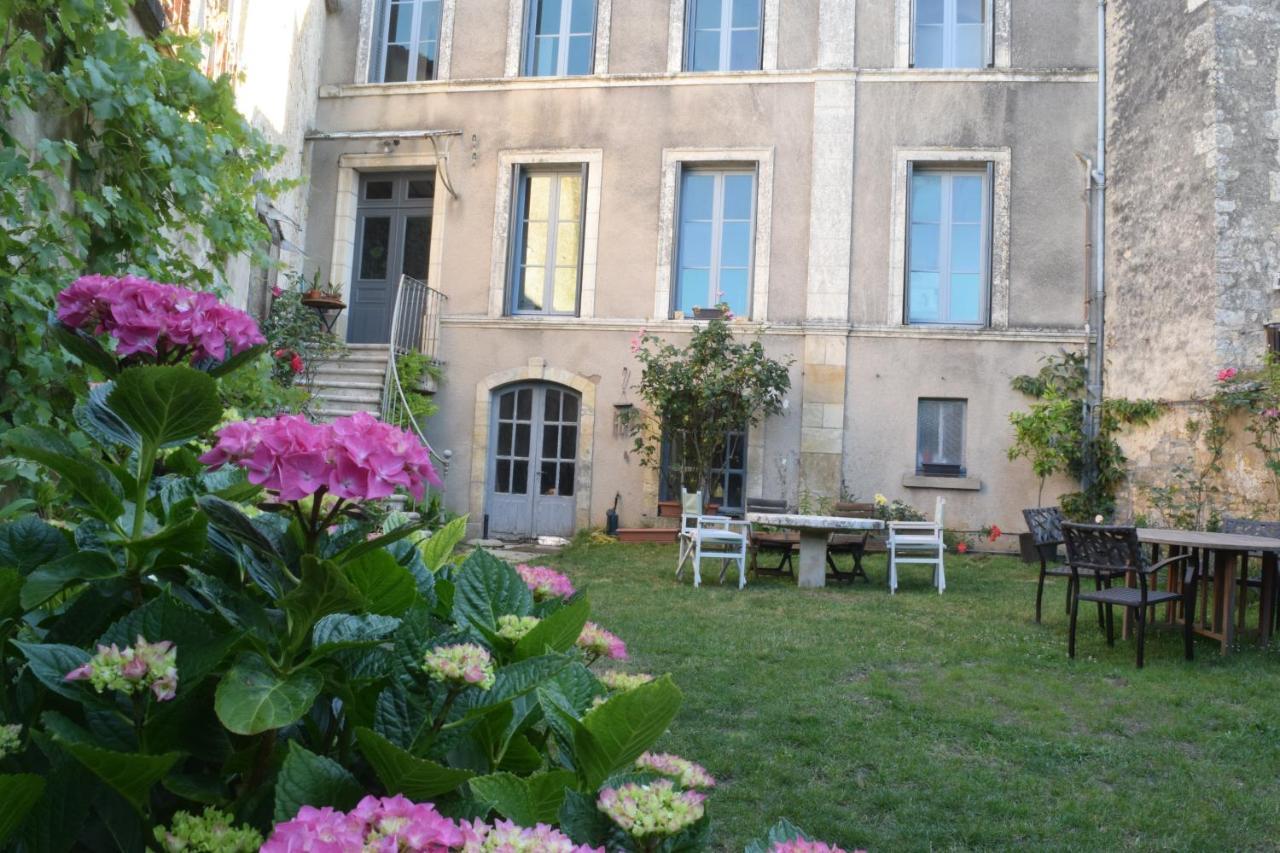 Pamproux Chambres D'Hotes Cote Halles المظهر الخارجي الصورة