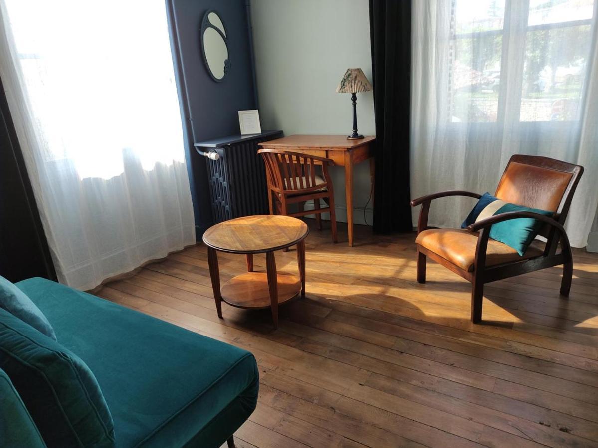 Pamproux Chambres D'Hotes Cote Halles المظهر الخارجي الصورة